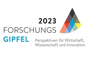 Logo des Forschungsgipfels 2023 mit buntem Dreiecksmuster.