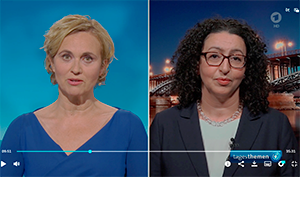 Zwei Frauen in einem TV-Nachrichtensegment aufgeteilt in zwei Bildschirme.